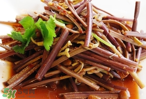 蕨菜苦能吃嗎？蕨菜苦的吃了會(huì)中毒嗎？