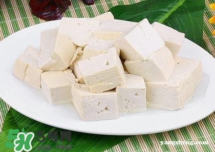 吃豆腐會(huì)得結(jié)石嗎？吃豆腐為什么會(huì)得結(jié)石？