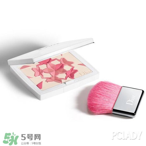 迪奧2017櫻花花瓣腮紅多少錢？2017dior櫻花腮紅專柜價格