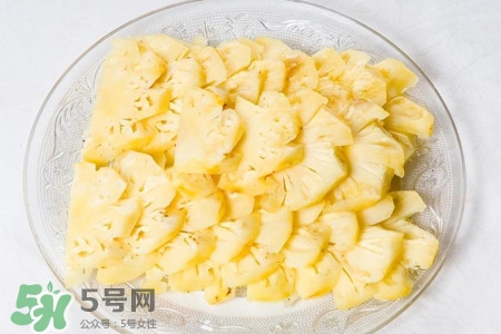 菠蘿能過夜嗎？菠蘿可以隔夜吃嗎？