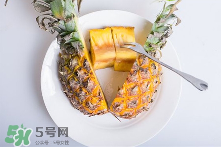 菠蘿一定要泡鹽水才能吃嗎？菠蘿不泡鹽水能吃嗎？
