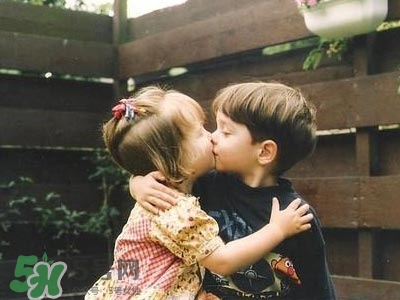 性教育從什么時候開始？孩子性教育怎么教