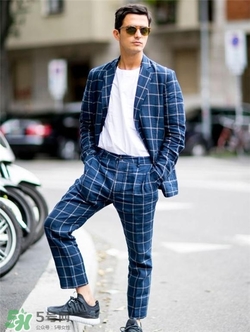 格子西裝怎么搭配？格子西服怎么搭配好看？