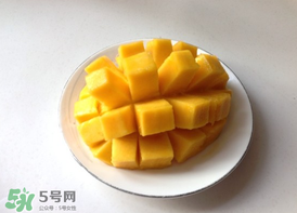 芒果為什么有黑色的絲？芒果里面有黑色的絲能吃嗎？