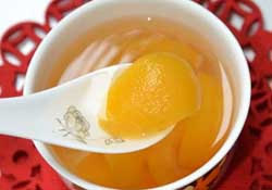 枇杷可以煮水喝嗎？枇杷煮水的功效與作用
