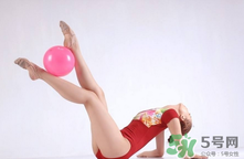 月經(jīng)提前半個(gè)月怎么回事？月經(jīng)提前半個(gè)月什么原因？