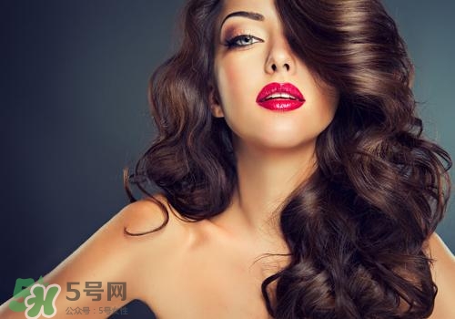 甜杏仁油適合什么皮膚？甜杏仁油適合膚質(zhì)