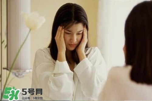 抑郁癥有哪些癥狀？哪些人易患抑郁癥？