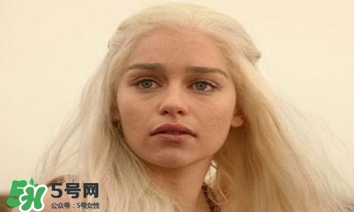 臉色發(fā)黃是什么原因？臉色發(fā)黃吃什么調(diào)理更好？