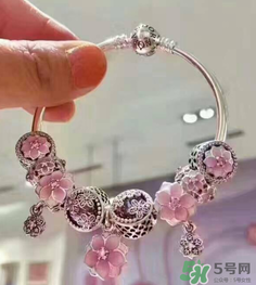 潘多拉2017新品桃花手鏈多少錢？pandora新品桃花手鏈正品價(jià)格