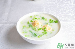 薺菜可以煮粥嗎？薺菜粥怎么做好吃？