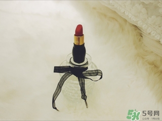蘿卜丁口紅怎么打開？蘿卜丁口紅打開方法