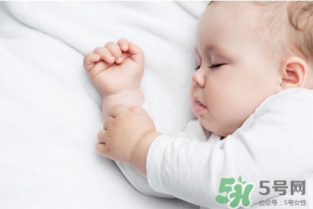 艾草能治乳房濕疹嗎？艾草怎么治療乳房濕疹？