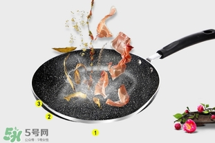 麥飯石鍋和鐵鍋哪個(gè)好？麥飯石鍋和鐵鍋對(duì)比