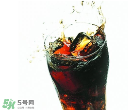 孕婦可以喝可樂嗎？孕婦喝可樂對胎兒有影響嗎？