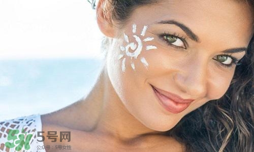 長(zhǎng)痘痘可以用防曬霜嗎？長(zhǎng)痘痘用防曬霜好嗎？