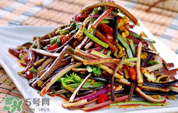 吃蕨菜有什么好處？吃蕨菜的好處