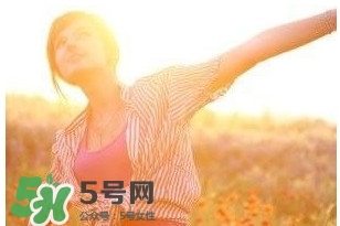 如何治療乳房濕疹？治療乳房濕疹吃什么好