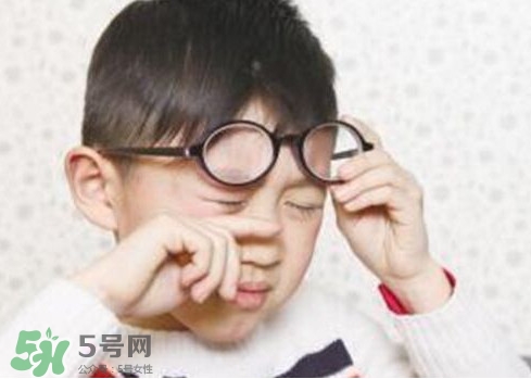 近視眼怎么自然恢復？近視眼如何自然恢復