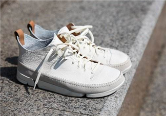 clarks三瓣鞋正品多少錢？clarks其樂三瓣鞋專柜價格