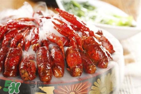 小龍蝦可以和吃櫻桃嗎？小龍蝦和櫻桃能一起吃嗎？