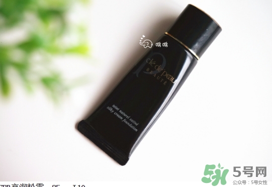 cpb粉底液和粉霜哪個(gè)好？cpb粉底液和粉霜區(qū)別