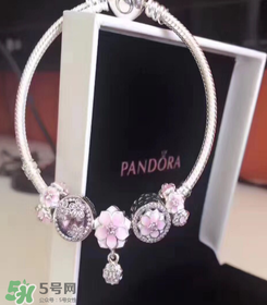 潘多拉桃花系列手鏈怎么看真假？pandora新品桃花手鏈真假辨別