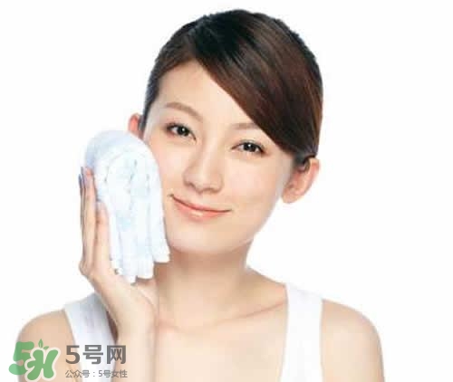 熱毛巾敷臉要幾分鐘？熱毛巾敷臉要多久？