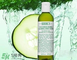 黃瓜水和蘆薈水哪個好？黃瓜水和蘆薈水功效區(qū)別