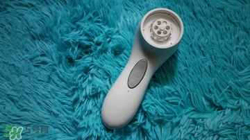 clarisonic洗臉刷刷頭哪種好？科萊麗洗臉刷刷頭怎么裝？
