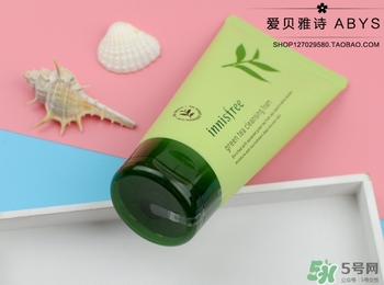 悅詩風(fēng)吟綠茶洗面奶適合什么膚質(zhì)？悅詩風(fēng)吟洗面奶適合油性肌膚嗎？