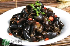 黑木耳是堿性食物嗎？黑木耳是酸性還是堿性？