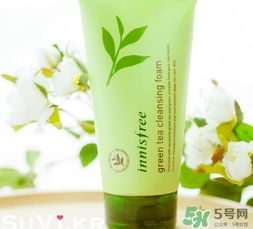 悅詩風(fēng)吟綠茶洗面奶適合什么膚質(zhì)？悅詩風(fēng)吟洗面奶適合油性肌膚嗎？