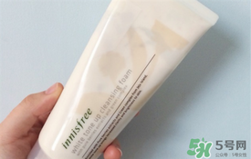 悅詩風(fēng)吟綠茶洗面奶適合什么膚質(zhì)？悅詩風(fēng)吟洗面奶適合油性肌膚嗎？