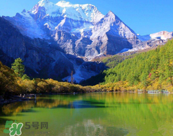 5月份去香格里拉穿什么？五月份去香格里拉穿什么衣服？
