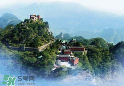 5月份去武當(dāng)山穿什么？五月份去武當(dāng)山穿什么衣服？
