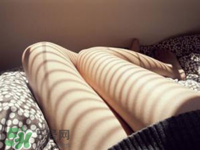 男人看片會怎樣？男人看片心里想的是什么