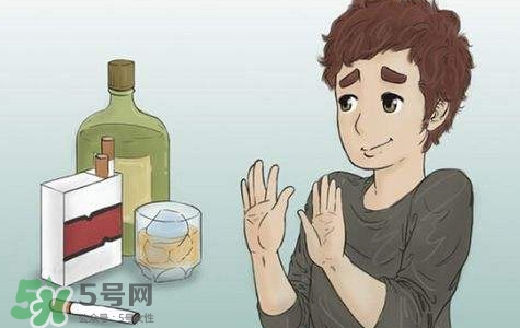 經(jīng)常胃痛會(huì)不會(huì)得胃癌？經(jīng)常胃痛會(huì)引起胃癌嗎