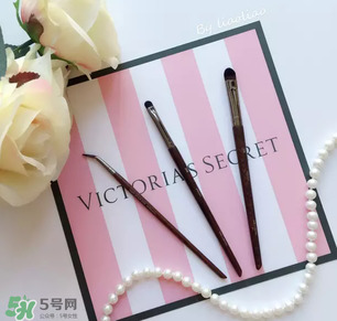 玫珂菲化妝刷怎么樣？make up for ever化妝刷好用嗎？
