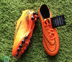 nike毒蜂頂級(jí)和次級(jí)有什么區(qū)別？耐克毒蜂頂級(jí)次級(jí)對(duì)比