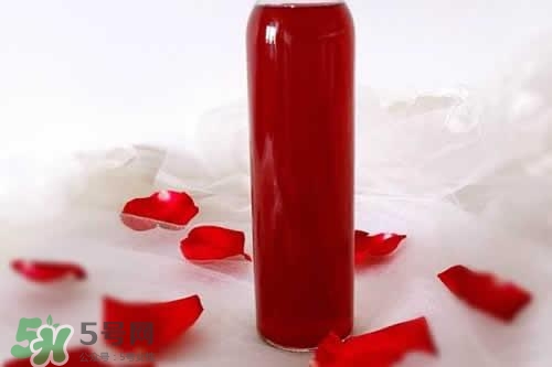 玫瑰水可以天天用嗎？玫瑰水多久用一次比較好？
