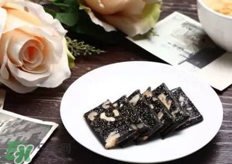 吃阿膠糕有什么好處？阿膠糕的功效與作用