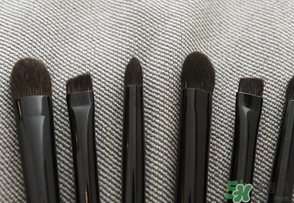 艾諾琪化妝刷哪款好？艾諾琪化妝刷推薦
