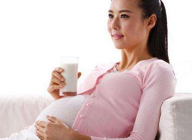 女人補(bǔ)鈣吃什么鈣片好？補(bǔ)鈣鈣片哪個(gè)牌子好
