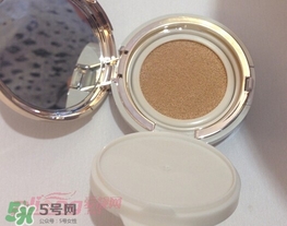 ysl蕾絲氣墊粉餅怎么用？ysl超模蕾絲氣墊粉餅使用方法