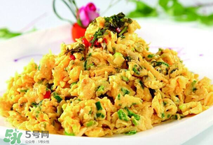 香椿可以炒鴨蛋嗎？香椿炒鴨蛋有什么好處？
