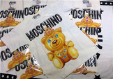 莫斯奇諾小熊t恤正品多少錢？moschino小熊短袖專柜價格