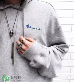 champion衣服什么價(jià)位？champion衛(wèi)衣正品多少錢？