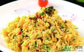 香椿炒雞蛋有什么營養(yǎng)？香椿炒雞蛋有什么功效？