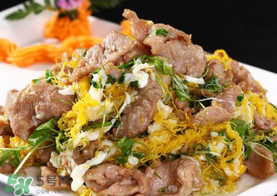 香椿和羊肉能一起吃嗎？香椿和羊肉一起吃了會(huì)怎樣？